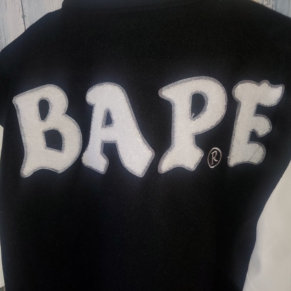 Bape varsity jacket - Picture 10 of 10